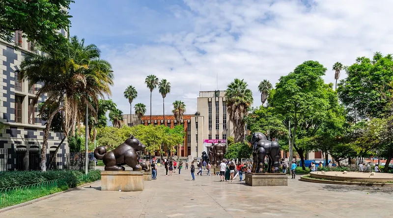 Esculturas de Fernando Botero en la plaza que lleva su nombre