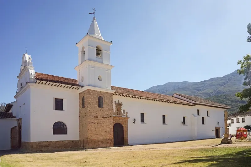 La Iglesia del Carmen, en el centro colonial de Villa de Leyva